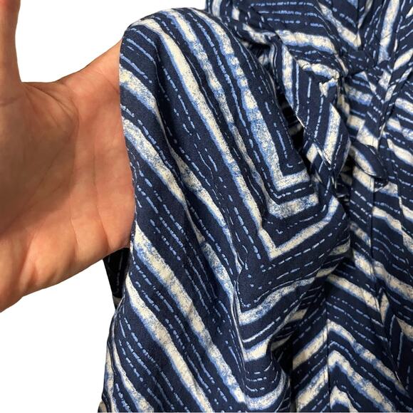 GAP Tie-Waist Culotte Patterned Jumpsuit Blue White Size XS - Picture 4 of 6